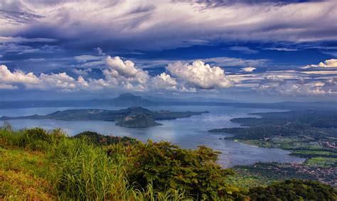 famous places in batangas